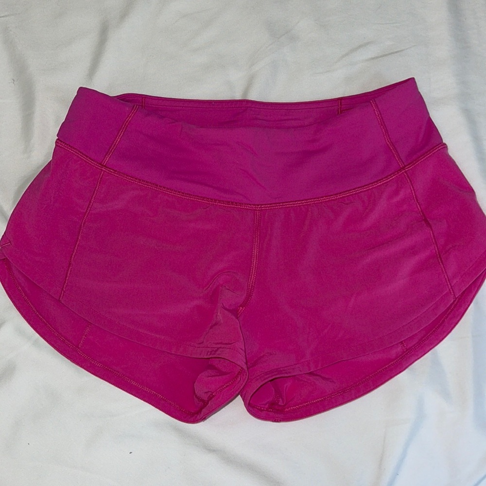 Sonic pink lululemon low rise speed up 2.5”